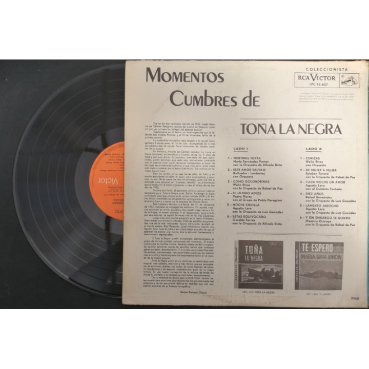 Toña La Negra Momentos De Cumbre - Colombia reverso