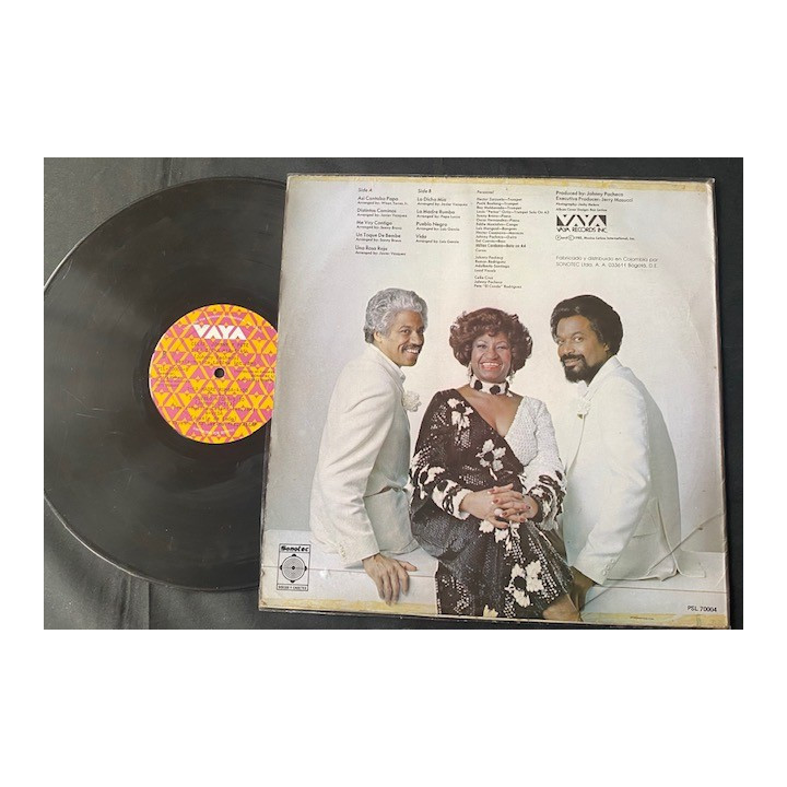 Celia Cruz - Johnny Pacheco - Pete Conde Rodriguez Celia Johnny y Pete - Colombia 1980 reverso