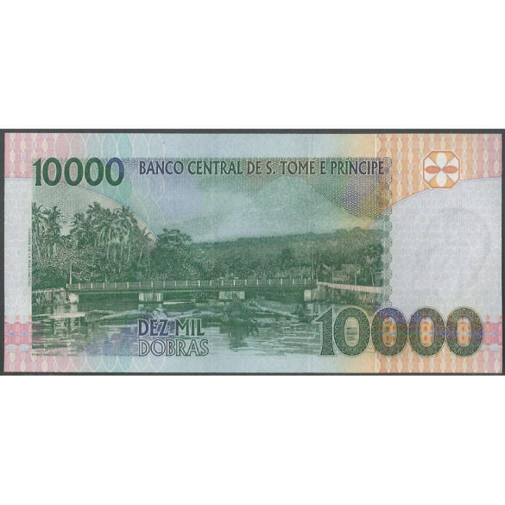 St Tome e Prince 10.000 Dobras 26 Ago 2004 P66c reverso